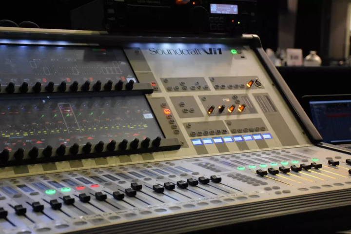 Console de mixage Saint-Jean-sur-Richelieu